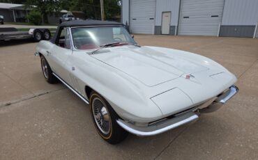 Chevrolet-Corvette-1965-Convertible-5