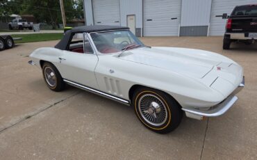 Chevrolet-Corvette-1965-Convertible-6