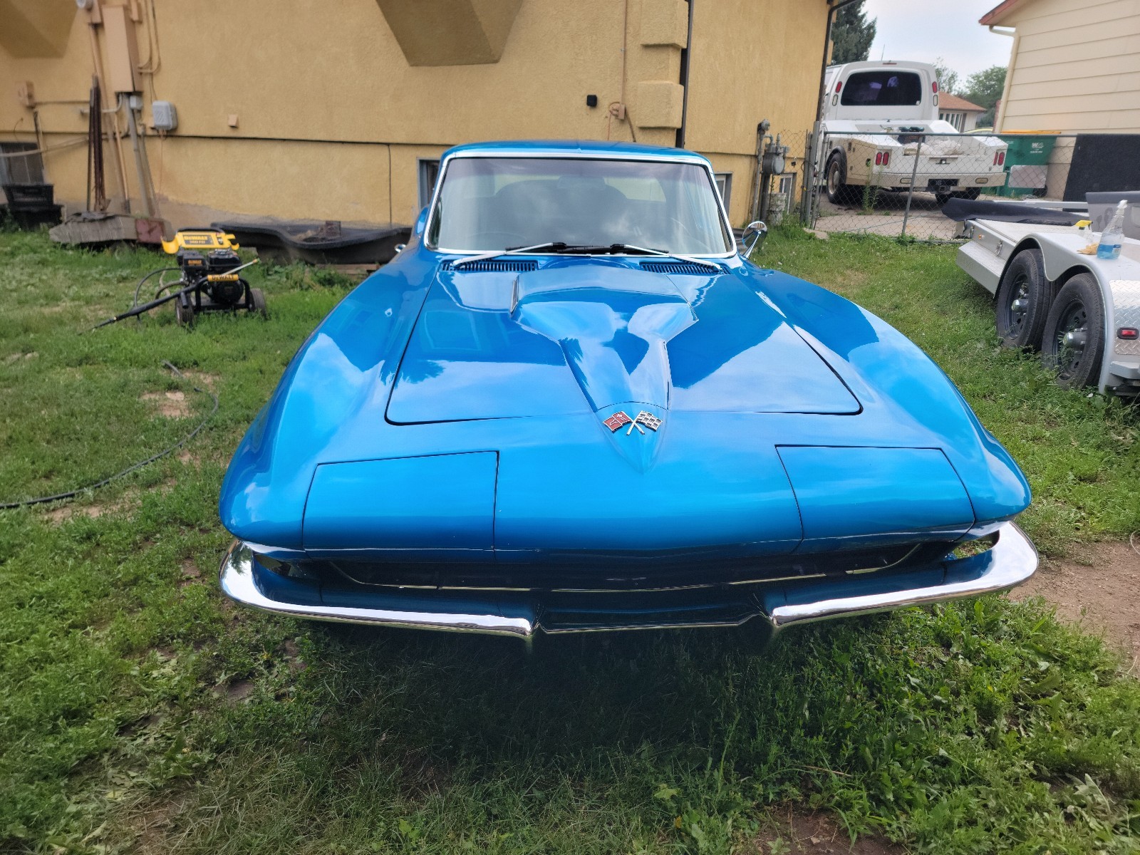 Chevrolet-Corvette-1965-Coupe-10