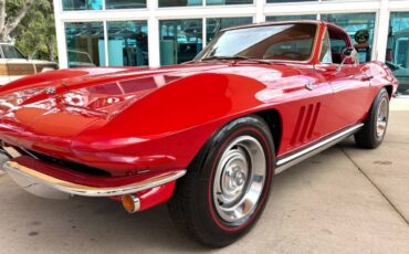 Chevrolet-Corvette-1965-Coupe-12