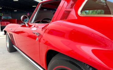 Chevrolet-Corvette-1965-Coupe-14