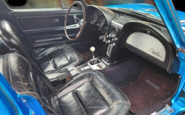 Chevrolet-Corvette-1965-Coupe-14