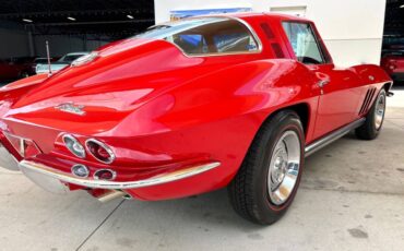 Chevrolet-Corvette-1965-Coupe-16