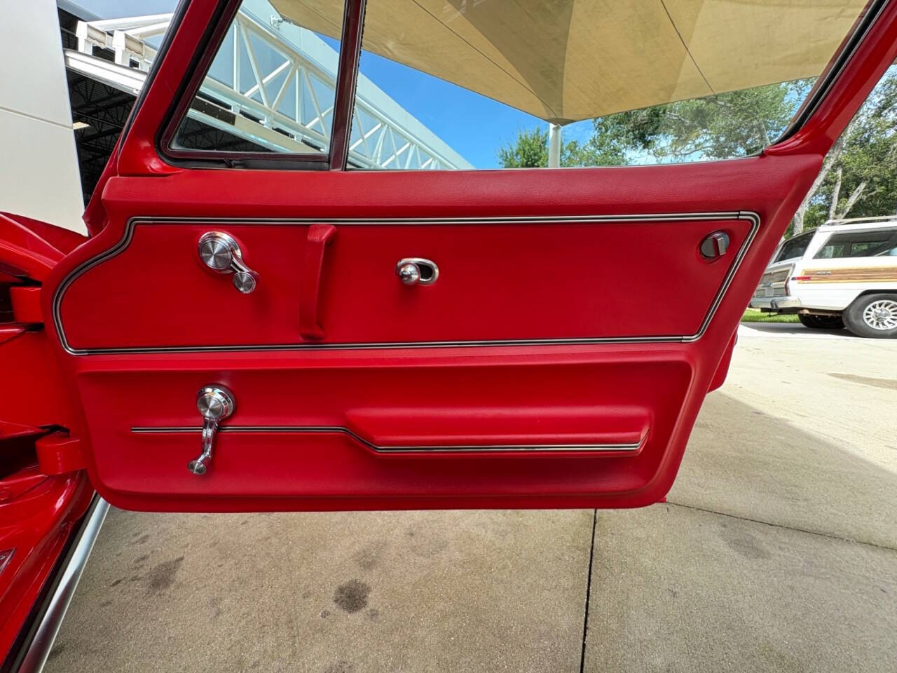 Chevrolet-Corvette-1965-Coupe-29