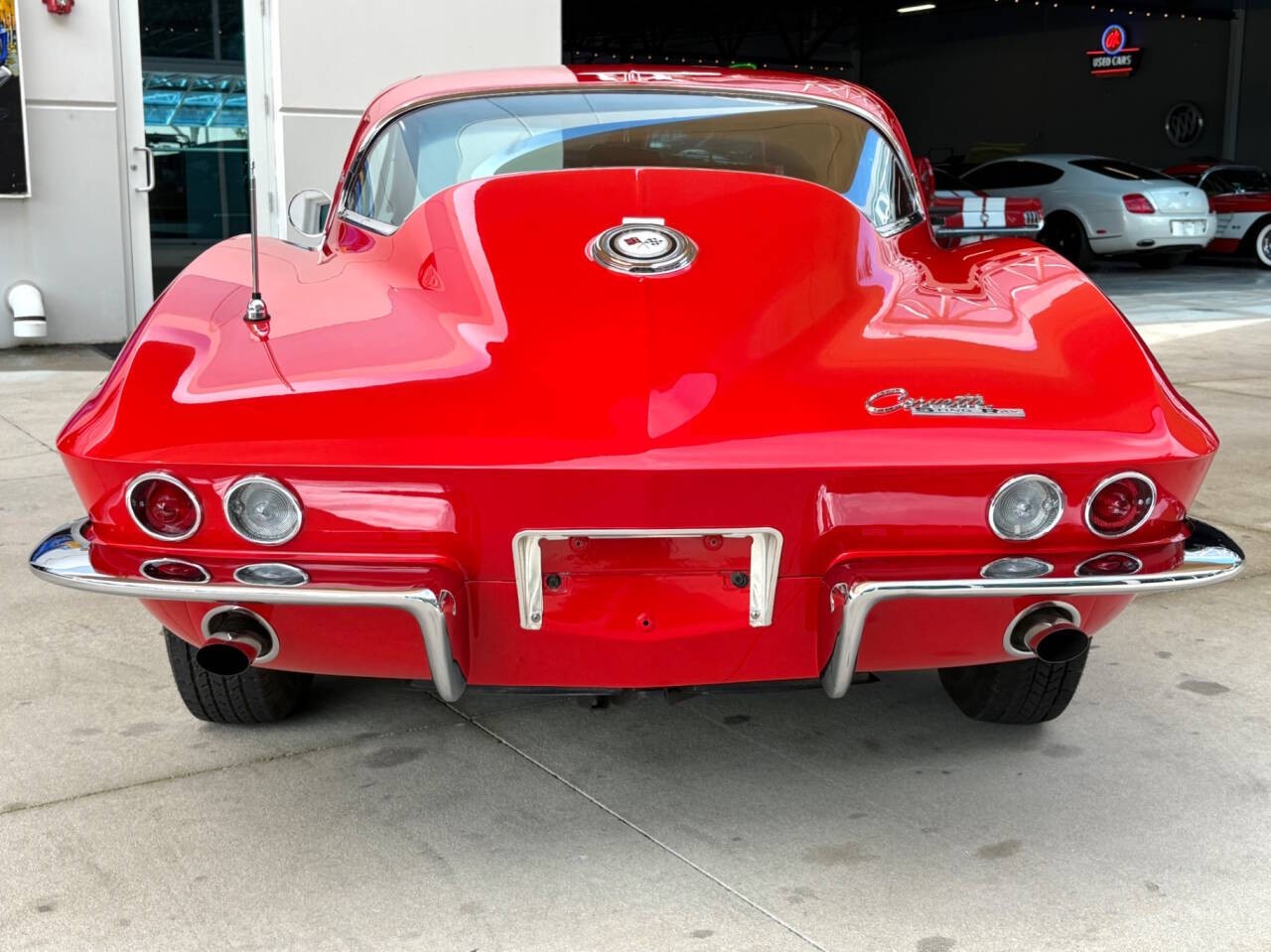 Chevrolet-Corvette-1965-Coupe-6