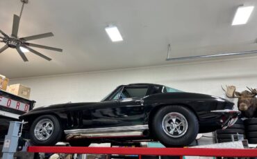 Chevrolet-Corvette-1965-black