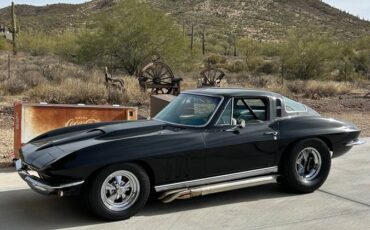 Chevrolet-Corvette-1965-black-4