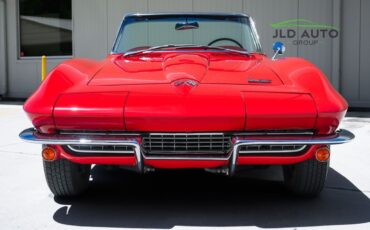 Chevrolet-Corvette-1966-2