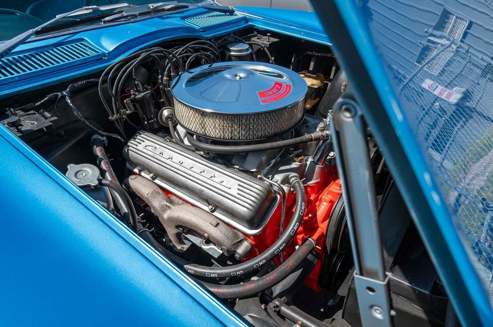 Chevrolet-Corvette-1966-2-Door-15