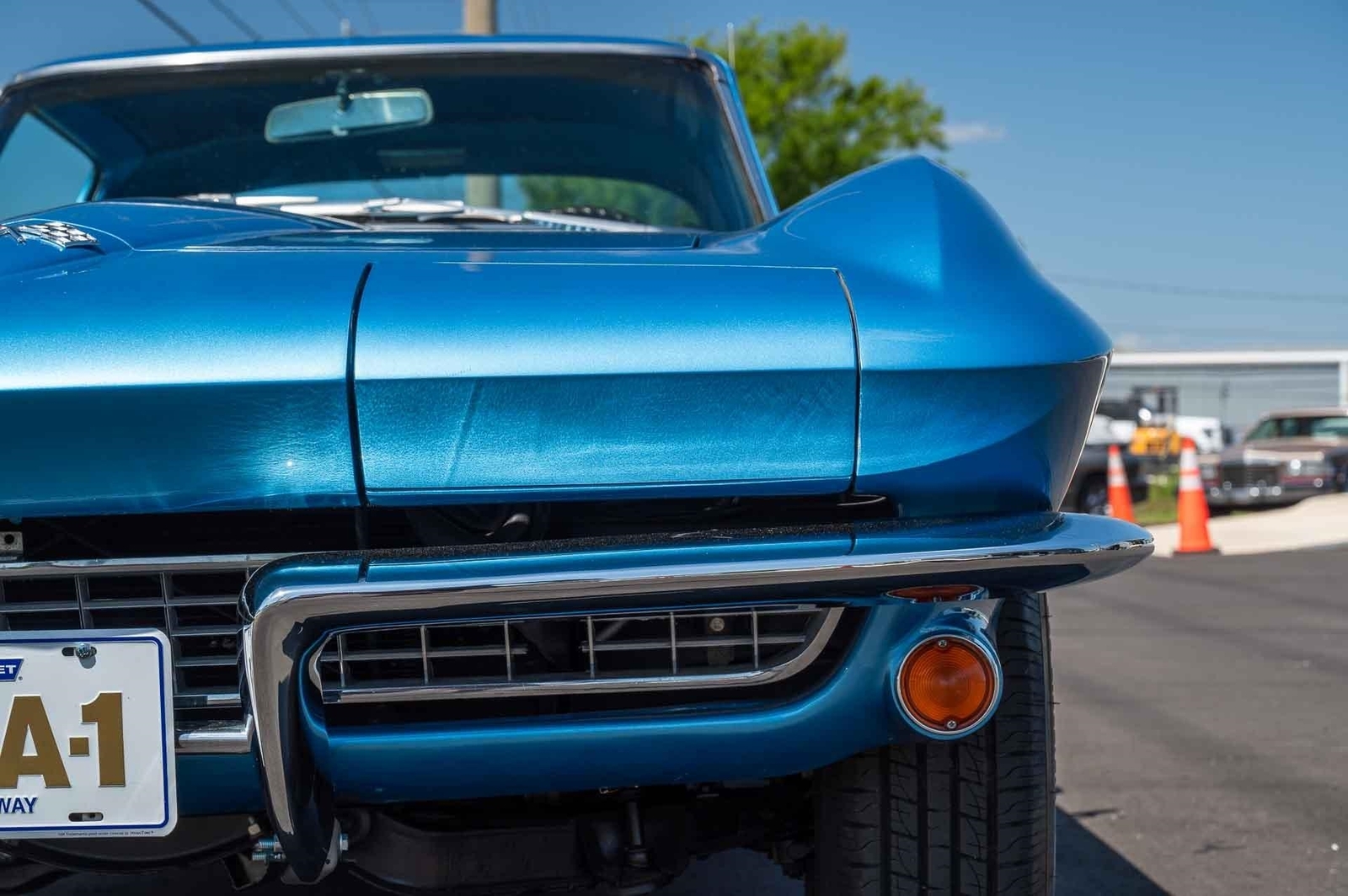 Chevrolet-Corvette-1966-2-Door-31