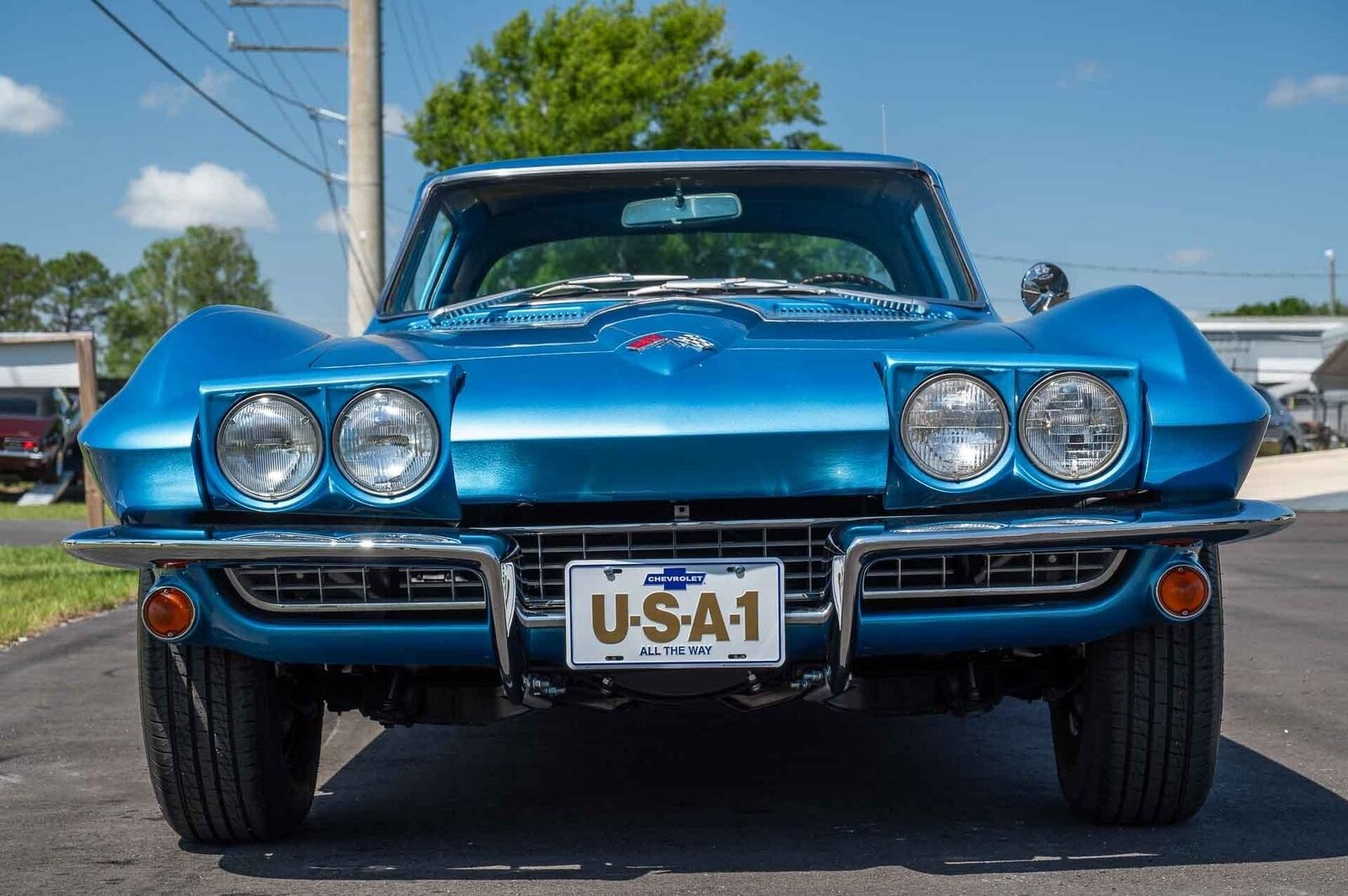 Chevrolet-Corvette-1966-2-Door-32