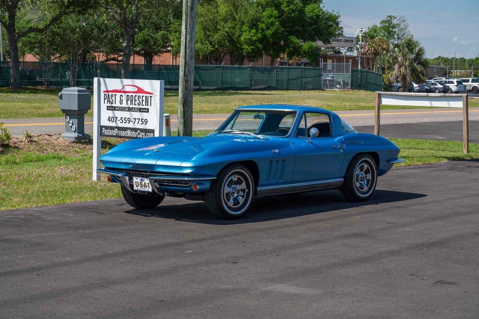 Chevrolet Corvette 1966 2 Door
