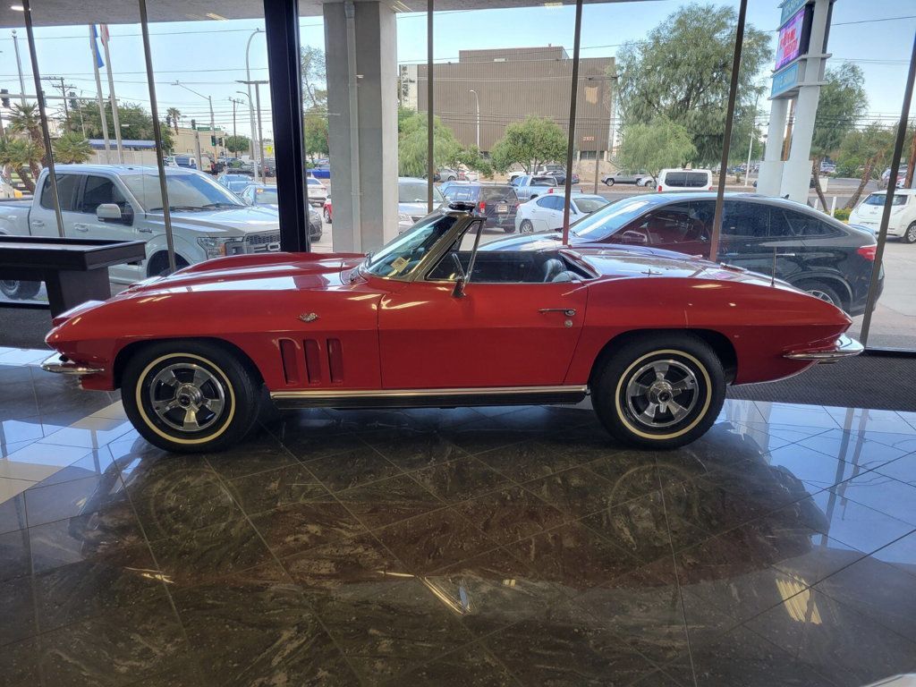 Chevrolet Corvette 1966 --