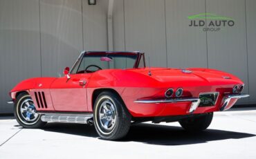 Chevrolet-Corvette-1966-6