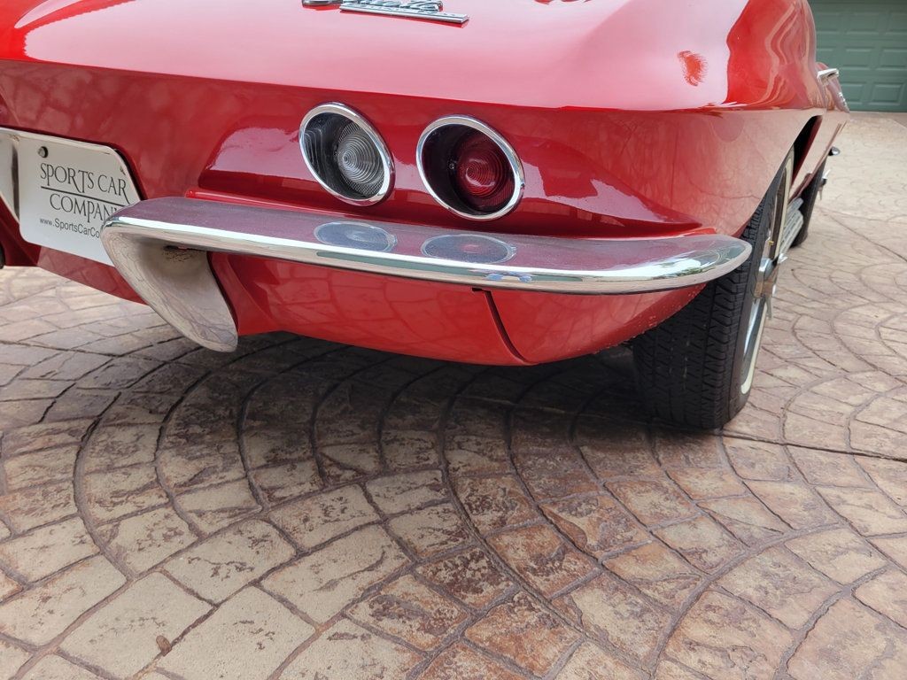 Chevrolet-Corvette-1966-Convertible-10