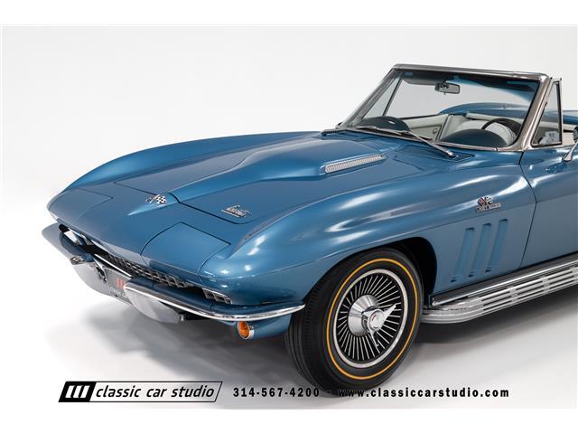 Chevrolet-Corvette-1966-Convertible-11