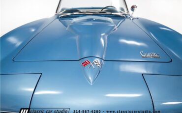Chevrolet-Corvette-1966-Convertible-15