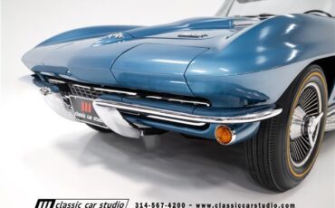 Chevrolet-Corvette-1966-Convertible-17