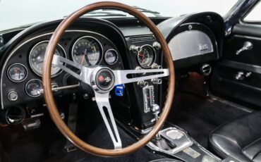 Chevrolet-Corvette-1966-Convertible-19