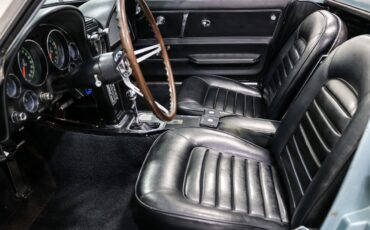 Chevrolet-Corvette-1966-Convertible-20