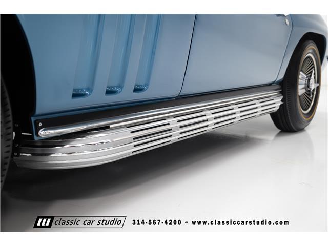 Chevrolet-Corvette-1966-Convertible-21