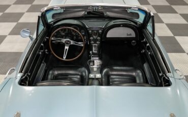 Chevrolet-Corvette-1966-Convertible-24