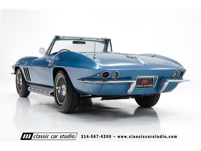 Chevrolet-Corvette-1966-Convertible-36