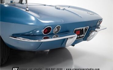 Chevrolet-Corvette-1966-Convertible-37