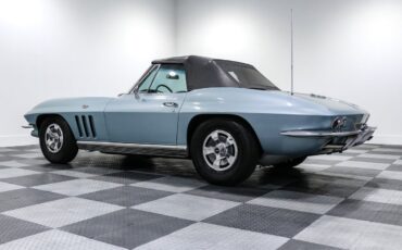 Chevrolet-Corvette-1966-Convertible-7