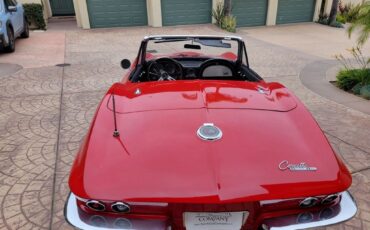Chevrolet-Corvette-1966-Convertible-8