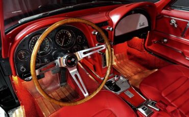 Chevrolet-Corvette-1966-Coupe-29