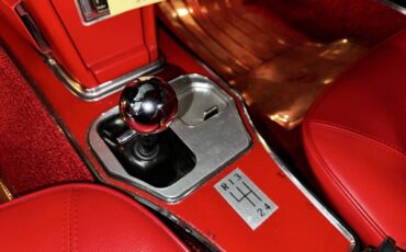 Chevrolet-Corvette-1966-Coupe-33