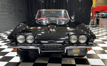 Chevrolet-Corvette-1966-Coupe-9