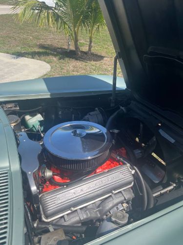 Chevrolet-Corvette-1966-Mosport-Green-Black-3