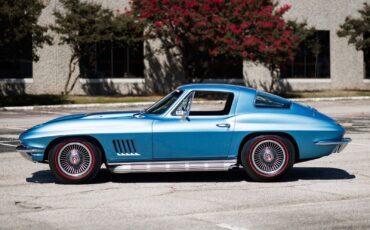 Chevrolet-Corvette-1967-2D-Coupe-10