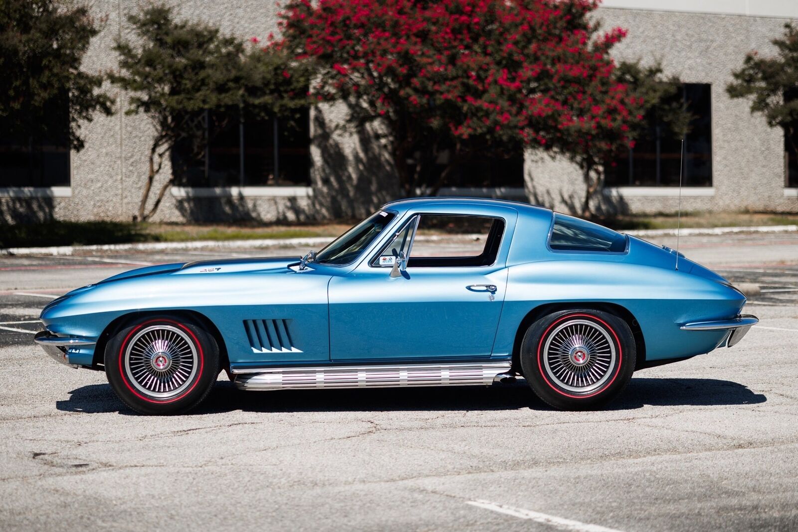 Chevrolet-Corvette-1967-2D-Coupe-10