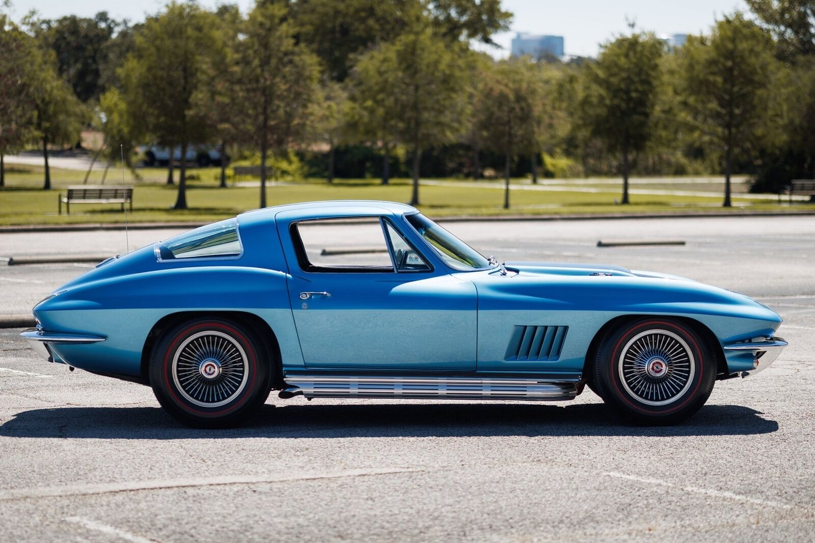 Chevrolet-Corvette-1967-2D-Coupe-16