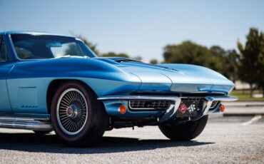 Chevrolet-Corvette-1967-2D-Coupe-17