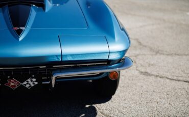 Chevrolet-Corvette-1967-2D-Coupe-21