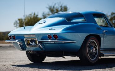 Chevrolet-Corvette-1967-2D-Coupe-34