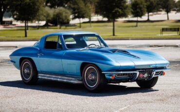 Chevrolet-Corvette-1967-2D-Coupe-6