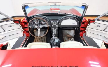 Chevrolet-Corvette-1967-Convertible-1