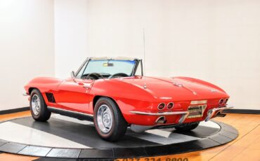 Chevrolet-Corvette-1967-Convertible-4