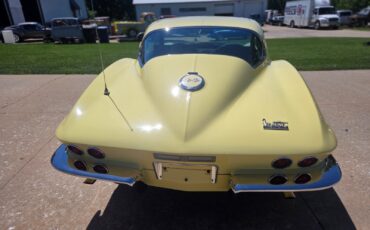 Chevrolet-Corvette-1967-Coupe-12