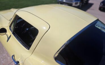 Chevrolet-Corvette-1967-Coupe-16