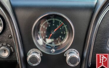 Chevrolet-Corvette-1967-Coupe-23