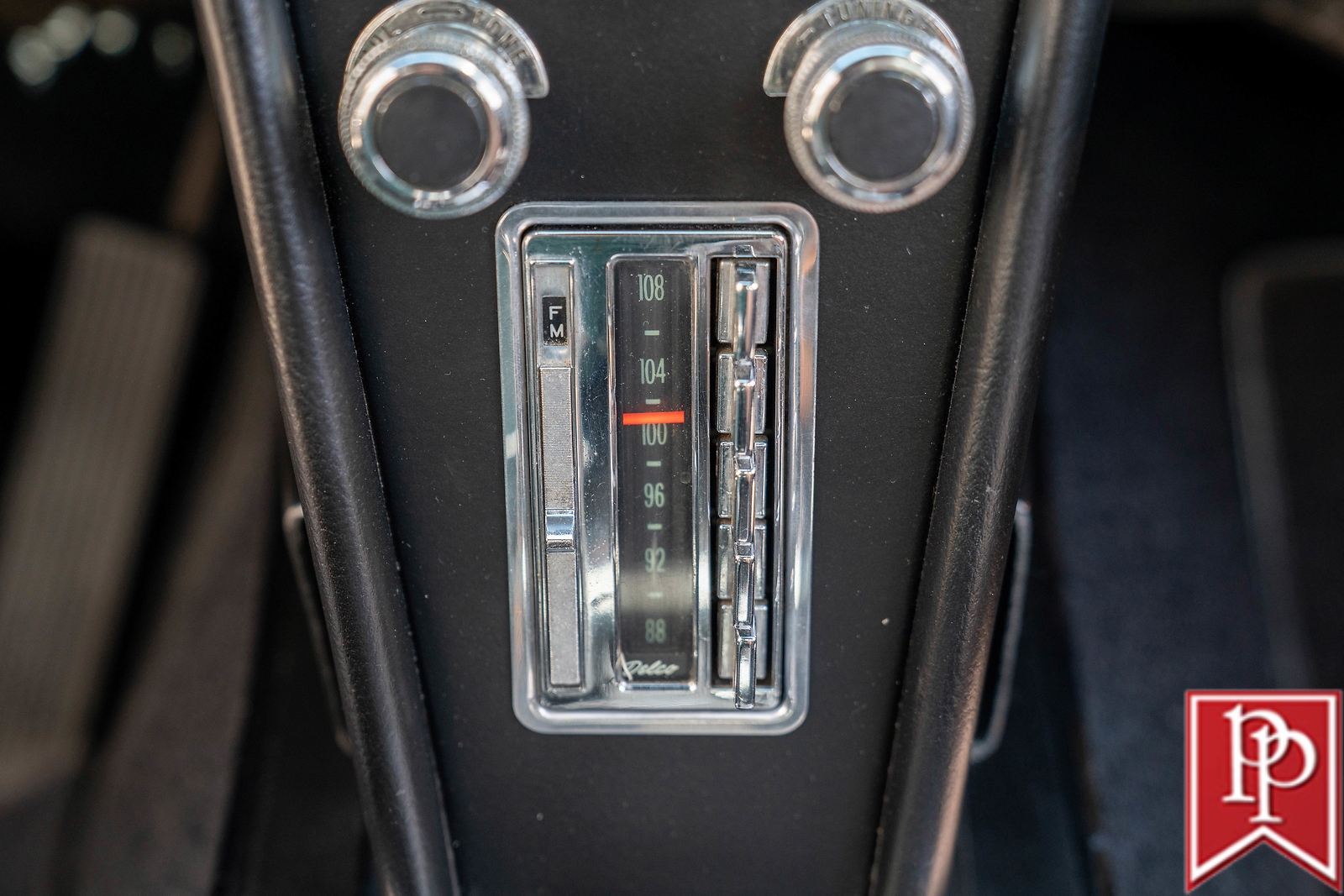 Chevrolet-Corvette-1967-Coupe-25