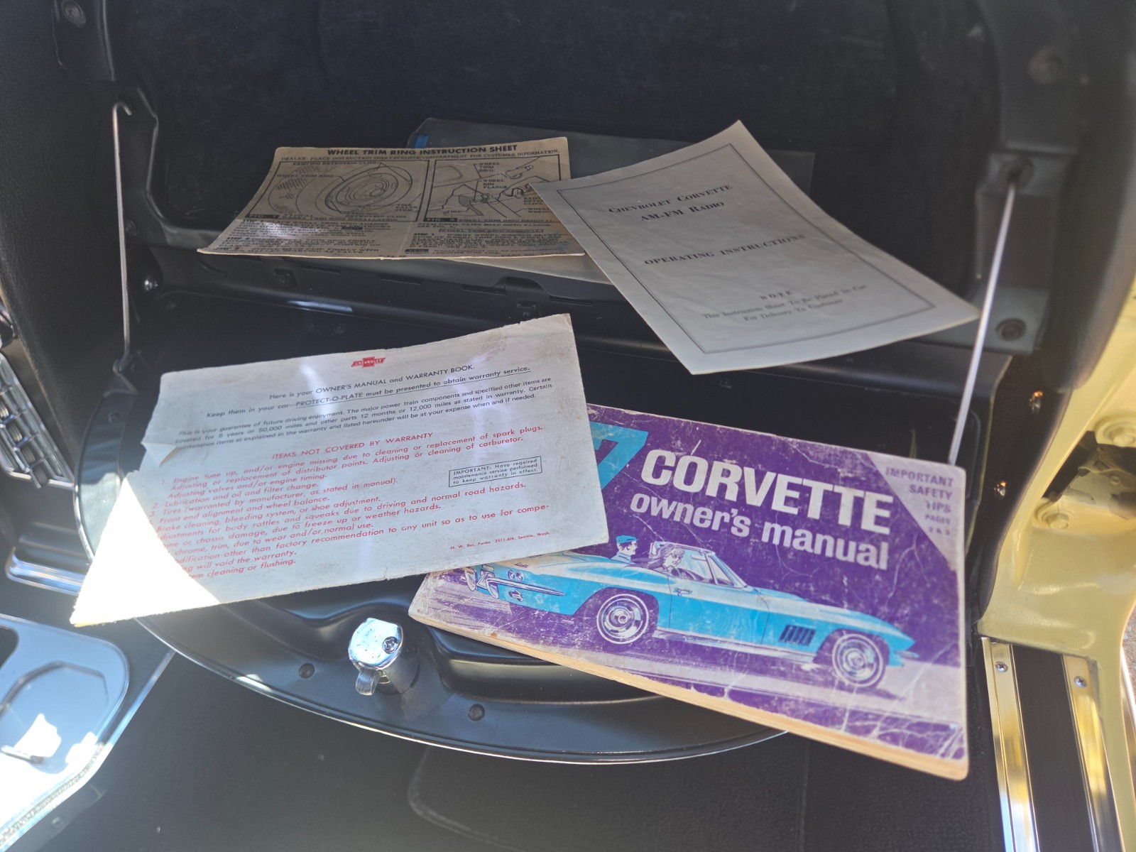 Chevrolet-Corvette-1967-Coupe-28