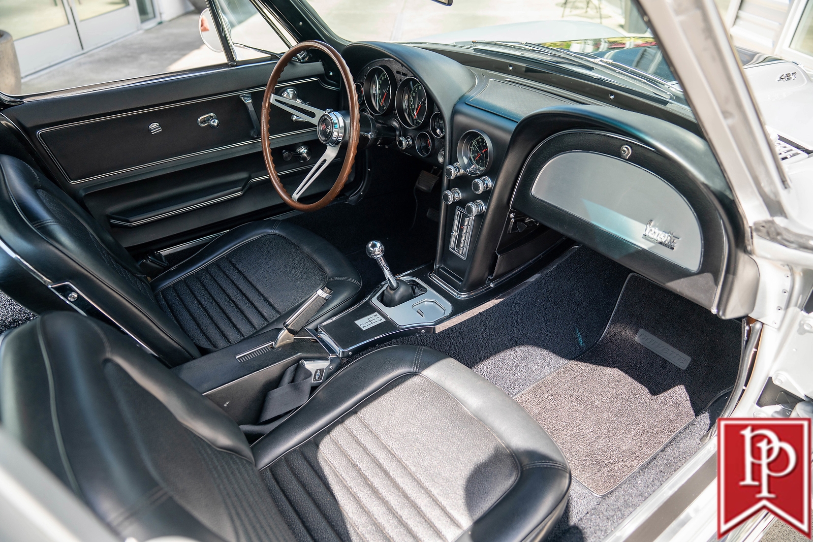 Chevrolet-Corvette-1967-Coupe-29