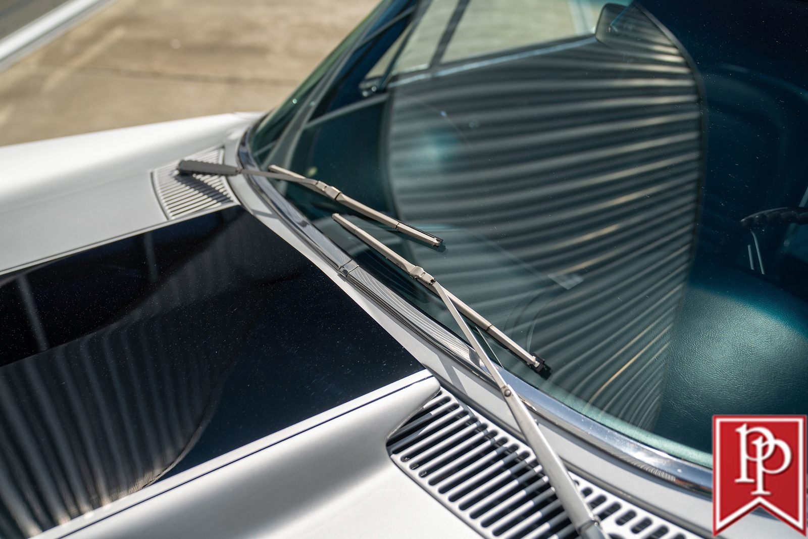 Chevrolet-Corvette-1967-Coupe-35